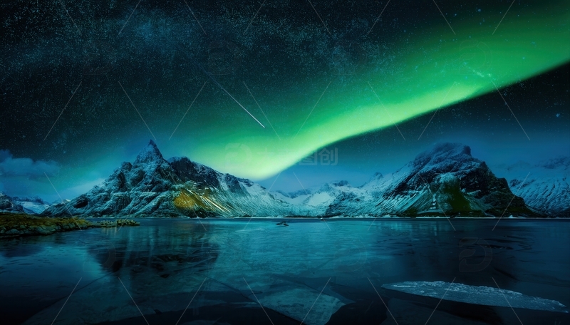 高清大图下载【趣麦麦图】湖映雪山，极光与流星共绘奇景