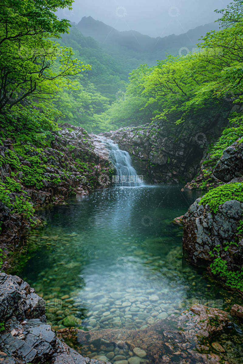 高清大图下载【趣麦麦图】翠绿山间