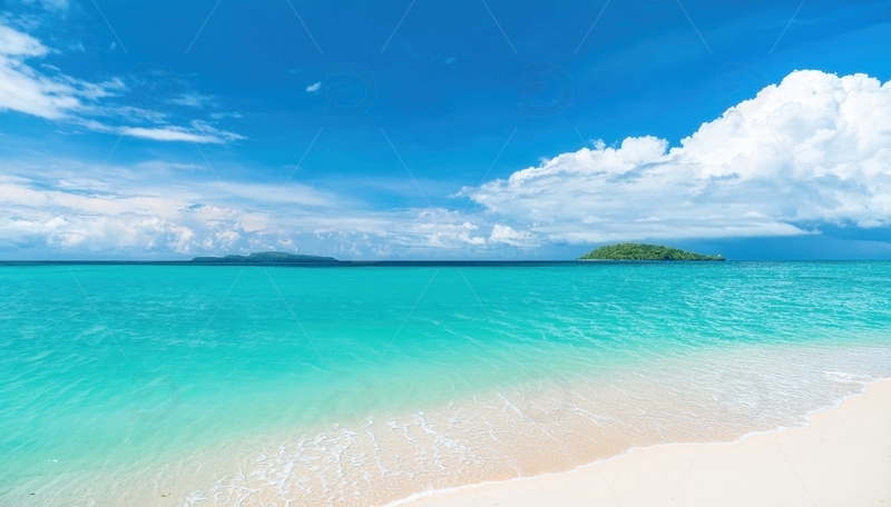 高清大图下载【趣麦麦图】马尔代夫蓝天碧海间的迷人白沙海岸