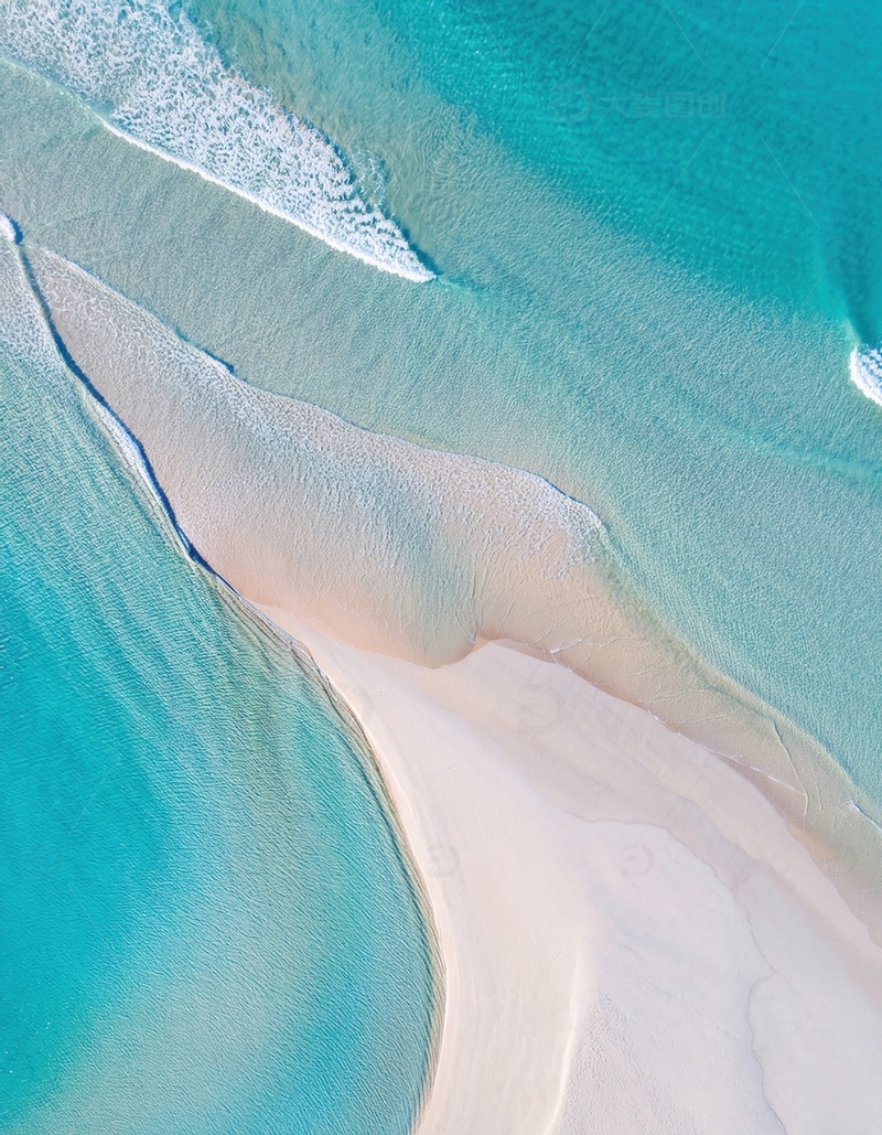 高清大图下载【趣麦麦图】俯瞰马尔代夫澄澈海水与细腻沙滩