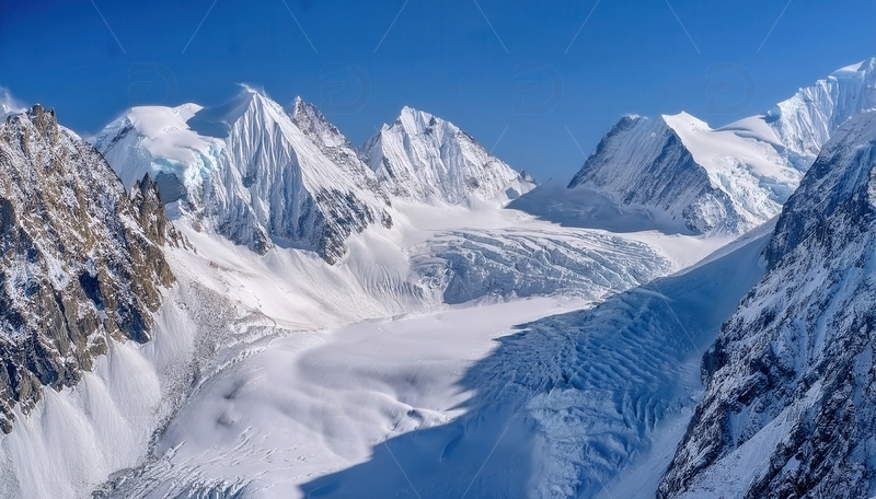 高清大图下载【趣麦麦图】蓝塘朗塘的壮美冰雪山川风光