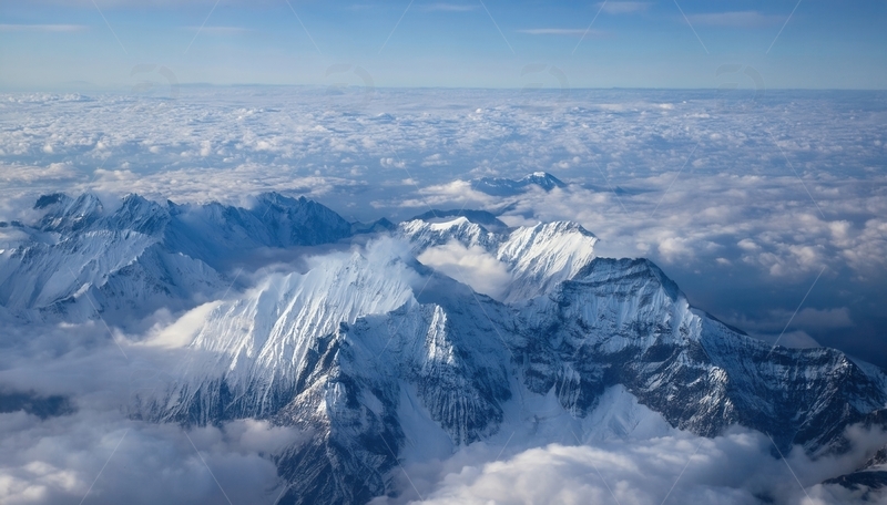 高清大图下载【趣麦麦图】云海之上巍峨的喜马拉雅雪峰