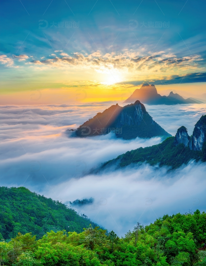 高清大图下载【趣麦麦图】张家界日出时分的云海山峦盛景