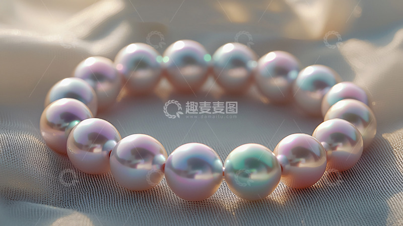 高清大图下载【趣麦麦图】彩色珍珠手链