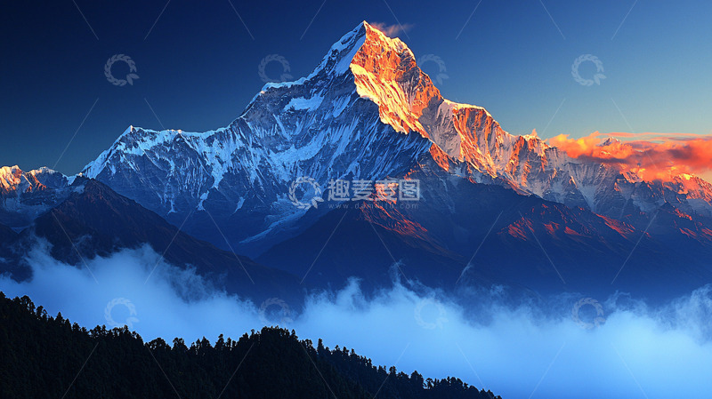 高清大图下载【趣麦麦图】日照金山雪山云海