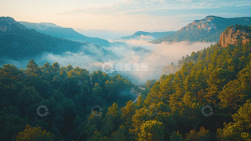 高清大图下载【趣麦麦图】山峦叠嶂晨雾缭绕