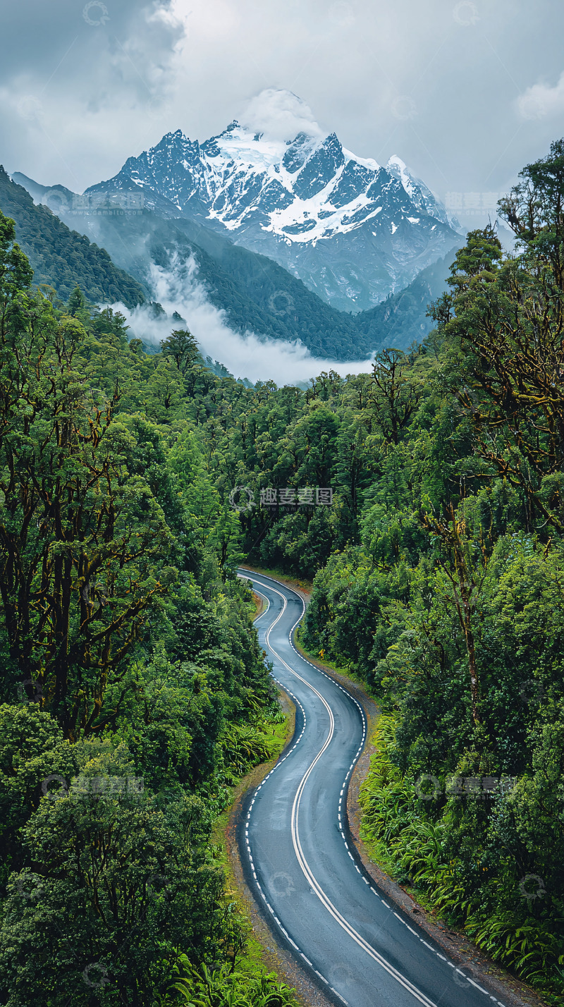 高清大图下载【趣麦麦图】蜿蜒山路通向雪山之巅