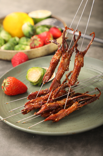 东北烧烤炭烤鸭舌