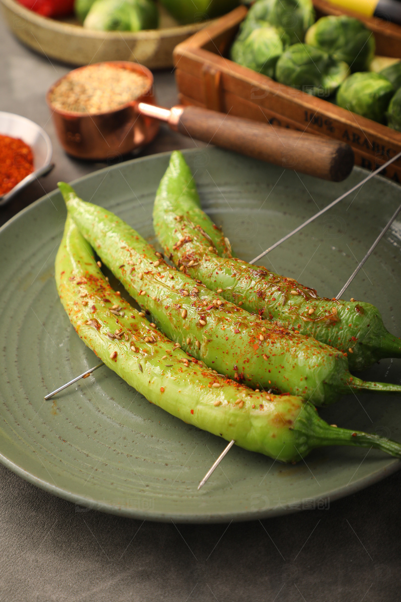 高清大图下载【趣麦麦图】烤辣椒整只串1