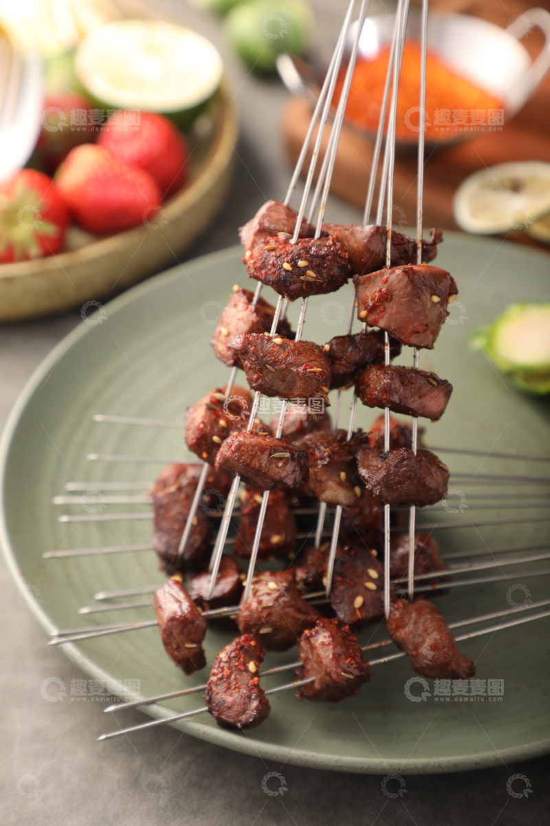 高清大图下载【趣麦麦图】东北烧烤炭烤牛心嘴