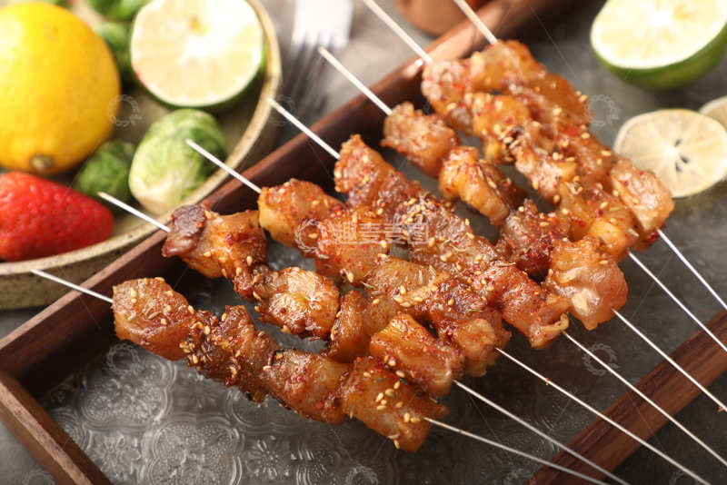 高清大图下载【趣麦麦图】东北烧烤炭烤熟筋