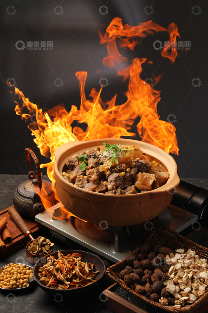 高清大图下载【趣麦麦图】-草本养生牛腩煲1
