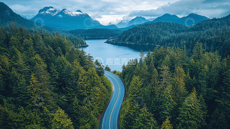 高清大图下载【趣麦麦图】蜿蜒道路连接湖泊山脉