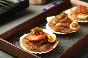 摄影图粉丝鹌鹑蛋烤扇贝1