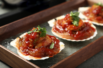 香辣扇贝摄影图