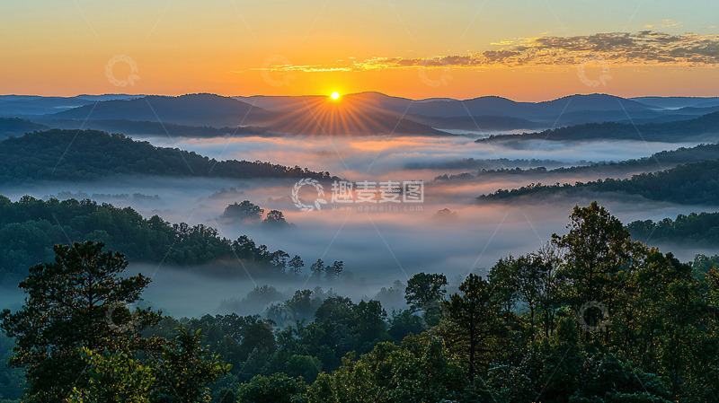 高清大图下载【趣麦麦图】山峦日出云海雾气