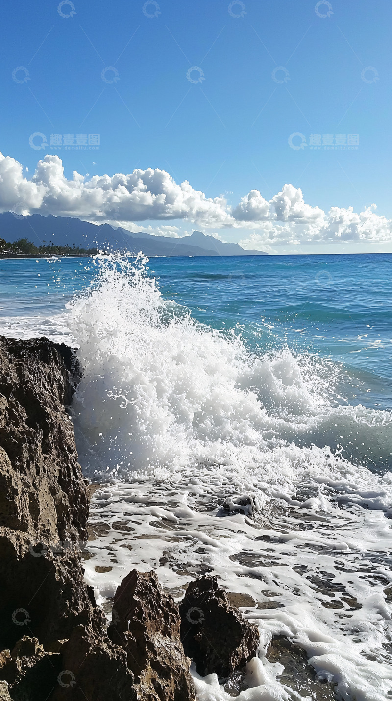 高清大图下载【趣麦麦图】海浪拍打岩石
