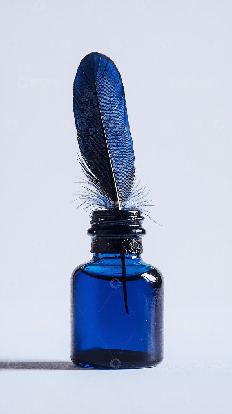 高清大图下载【趣麦麦图】蓝色羽毛笔墨水瓶