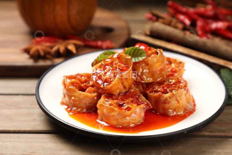 高清大图下载【趣麦麦图】巧手拌面藕小菜