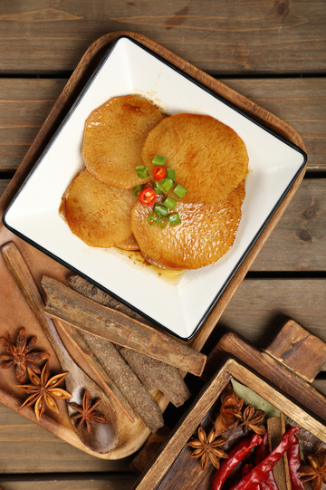 卤白萝卜广式卤味