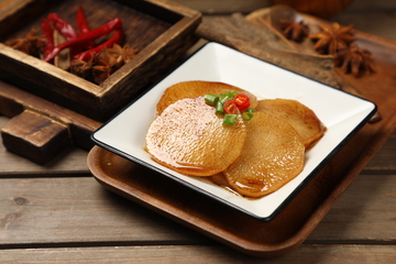 卤白萝卜广式卤味1