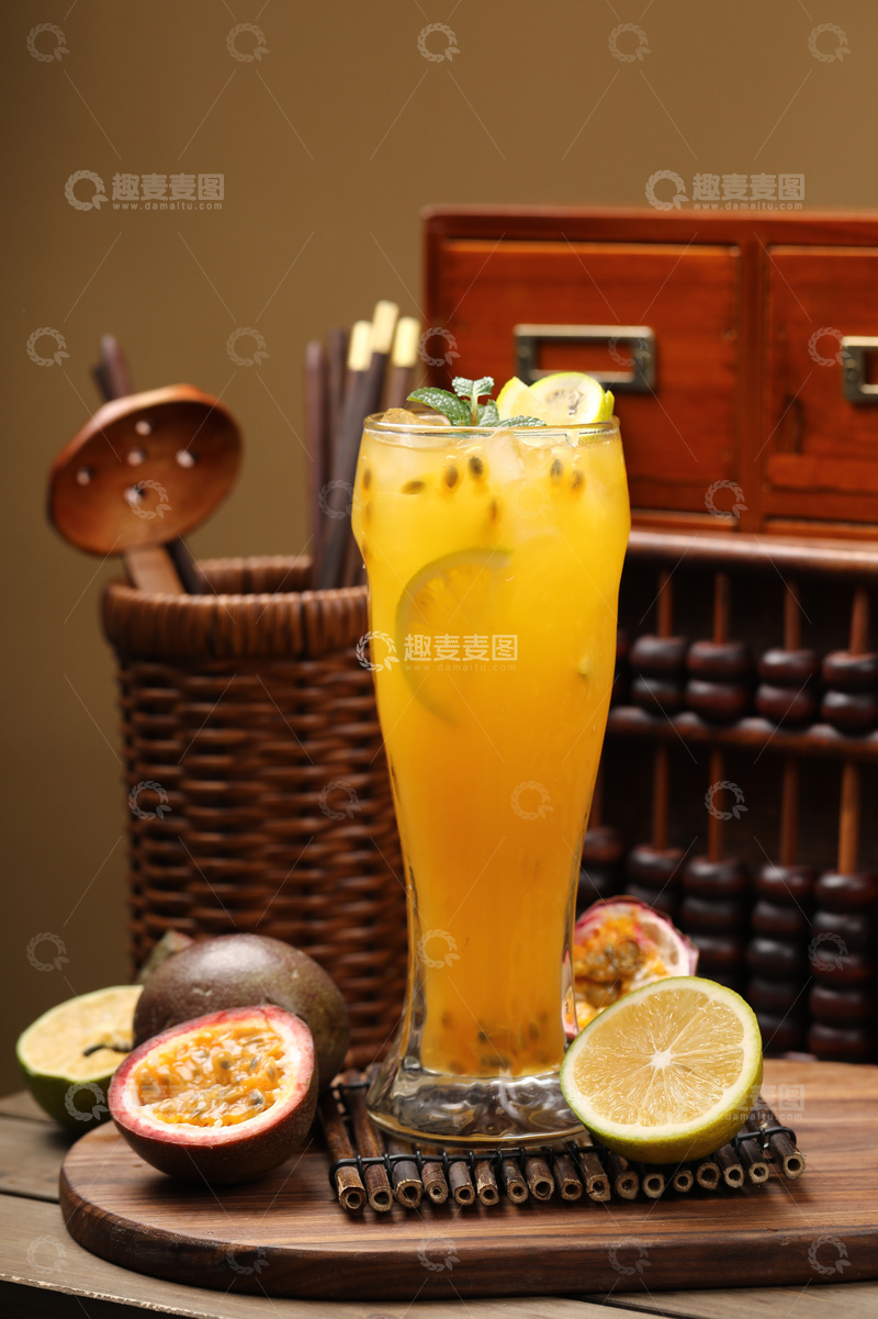 高清大图下载【趣麦麦图】柠檬百香果果汁1
