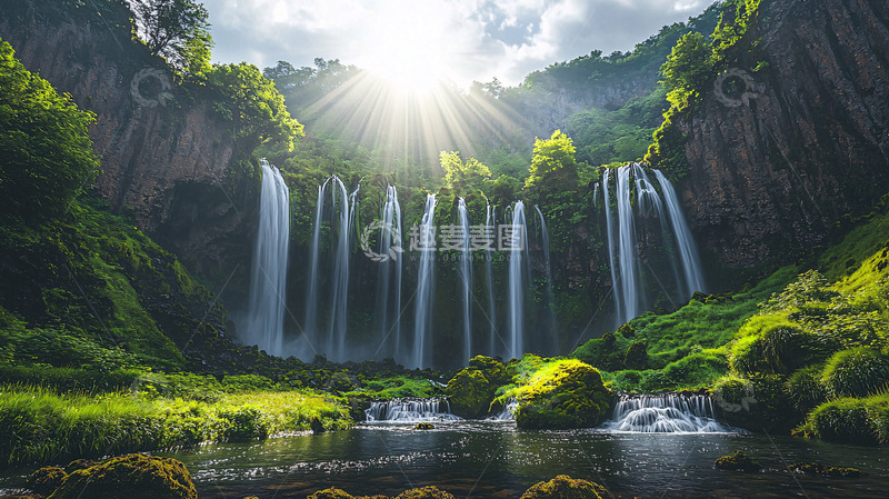 高清大图下载【趣麦麦图】阳光森林瀑布