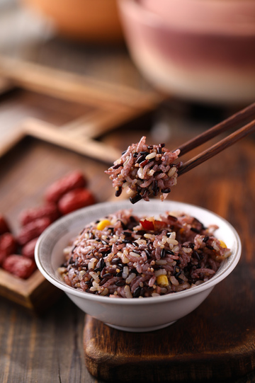 杂粮饭主食米饭