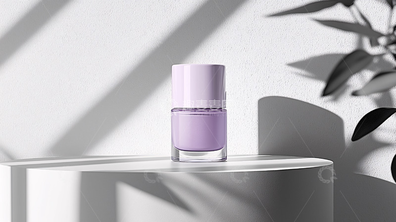 高清大图下载【趣麦麦图】极简风淡紫色指甲油