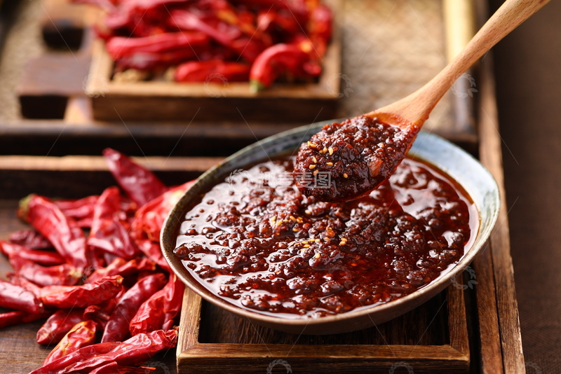 高清大图下载【趣麦麦图】牛肉香辣酱调料3