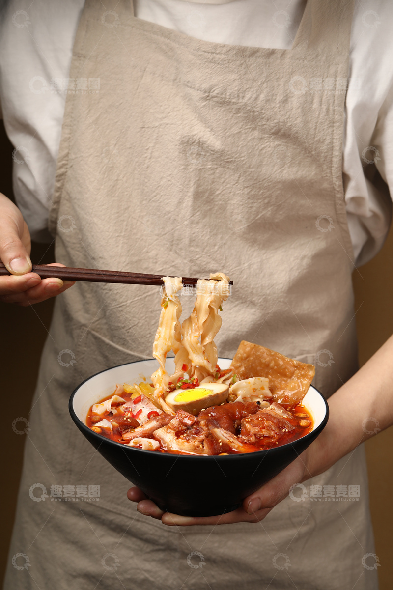 高清大图下载【趣麦麦图】麻辣猪脚面怀旧照片6