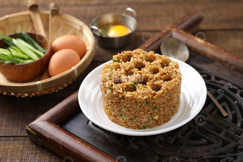 高清大图下载【趣麦麦图】辣根炒饭主食