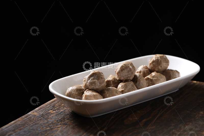 高清大图下载【趣麦麦图】火锅配菜潮汕牛肉丸1