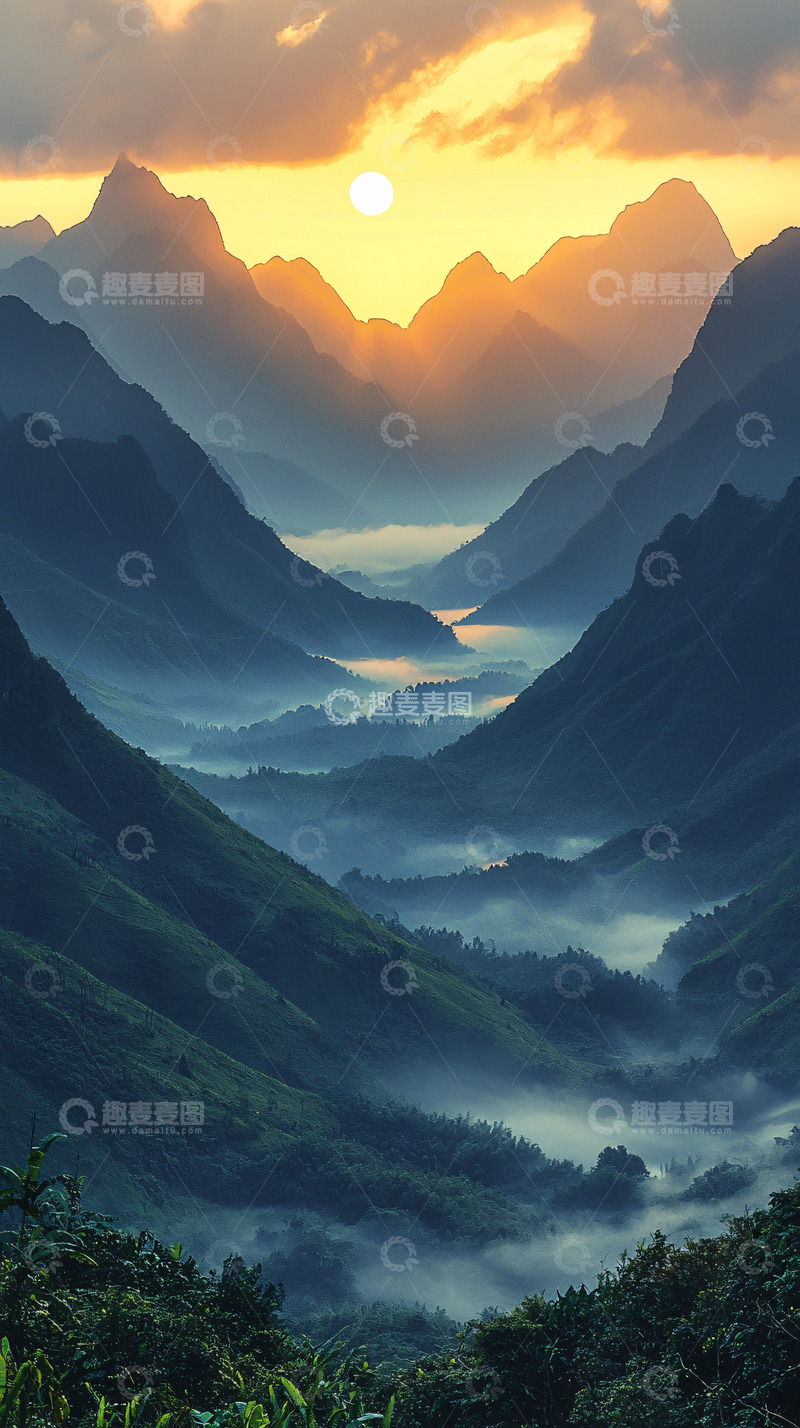 高清大图下载【趣麦麦图】日出山谷壮丽景色
