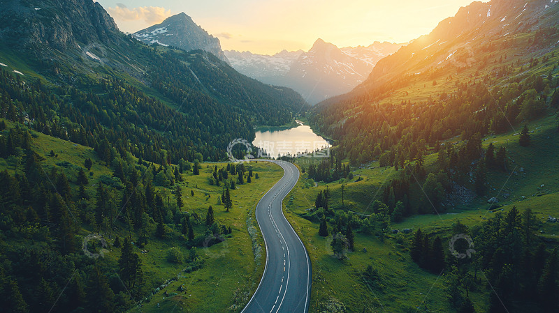 高清大图下载【趣麦麦图】蜿蜒公路穿梭于壮丽山谷