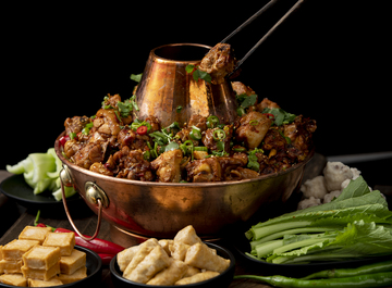 招牌火锅鸡铜火锅2