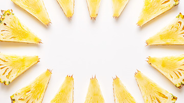 菠萝片环形摆放