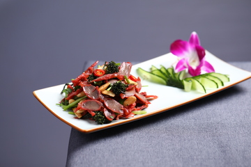 参花拌鸡胗凉菜1