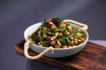 鲜参茴香花生米