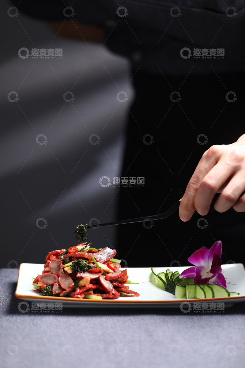 高清大图下载【趣麦麦图】参花拌鸡胗凉菜