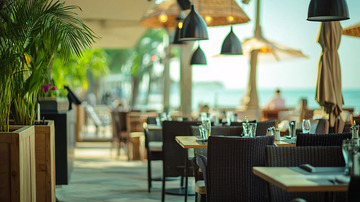 海边餐厅户外用餐区