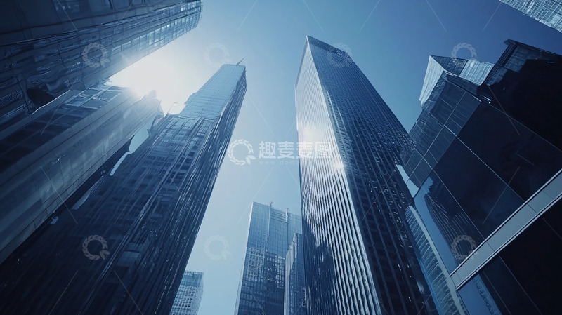 高清大图下载【趣麦麦图】仰望高耸入云的摩天大楼