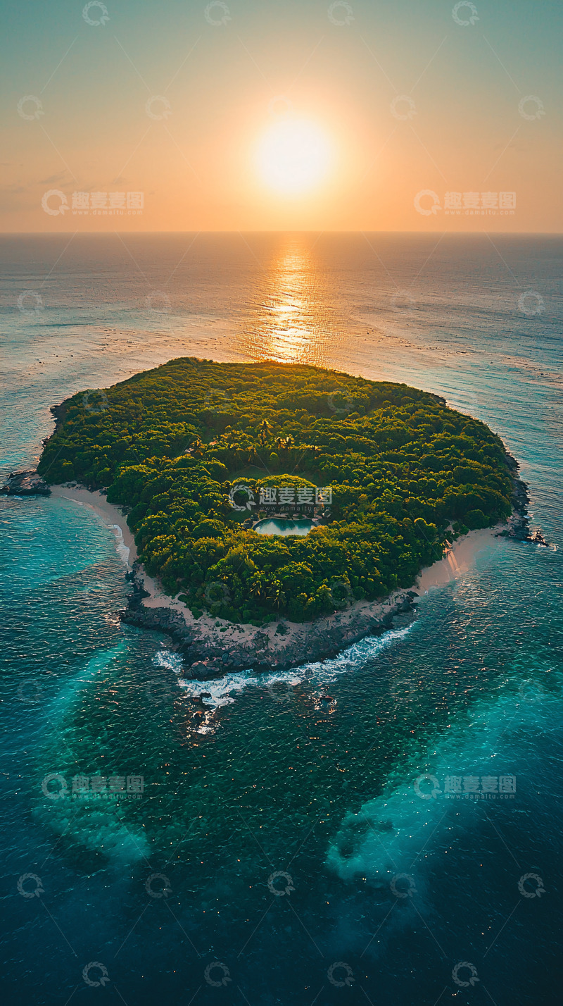 高清大图下载【趣麦麦图】绿色岛屿日出美景