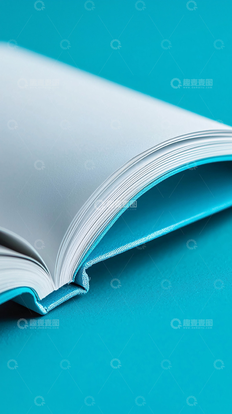 高清大图下载【趣麦麦图】打开的空白书籍