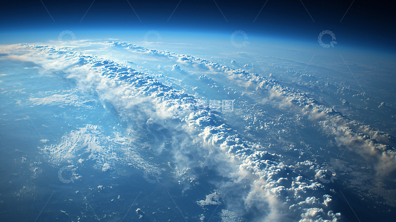 高清大图下载【趣麦麦图】地球大气层上的云层景观