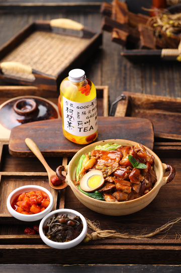 Q弹猪脚捞饭加人参4