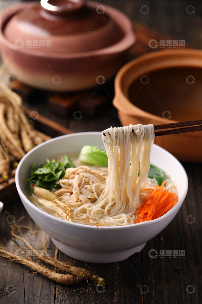 高清大图下载【趣麦麦图】人参鸡汤面面条1
