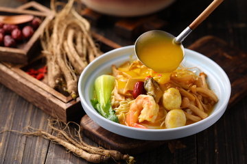 鲜参全家福捞面5