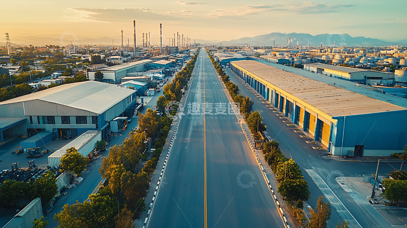 高清大图下载【趣麦麦图】笔直道路连接城市天际线