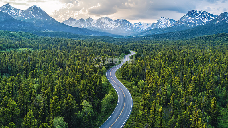 高清大图下载【趣麦麦图】蜿蜒山路森林公路